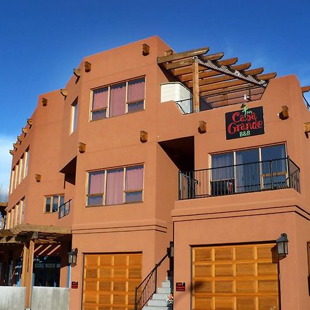 Casa Grande Inn & Suites Penticton Exterior foto